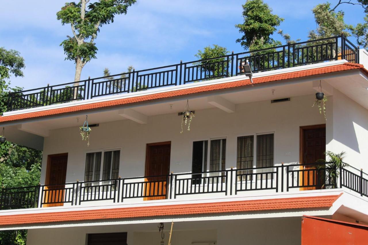 Апартаменты Sri Lakshmi Estates Siddapura  Экстерьер фото